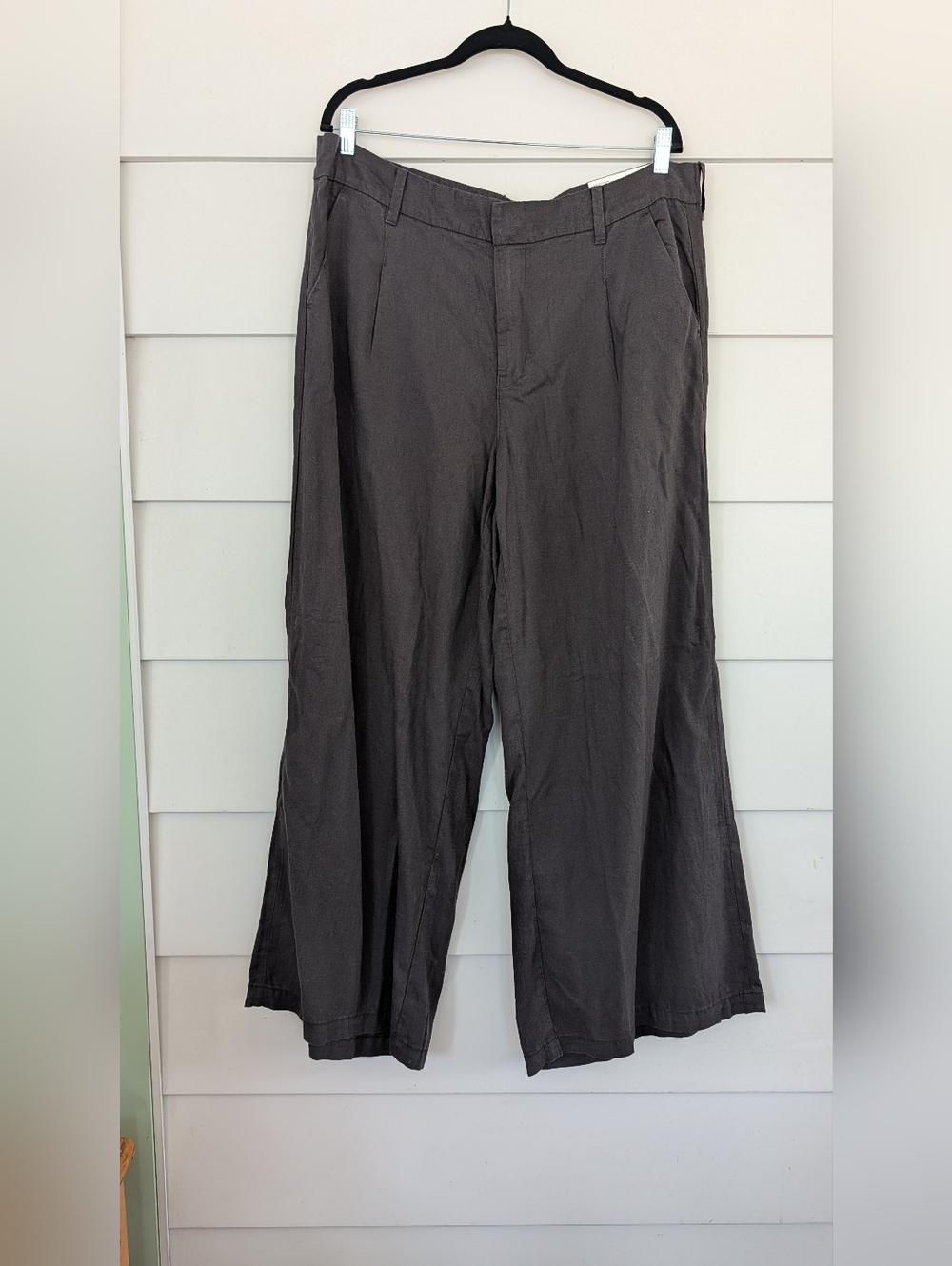 American Eagle Women's Linen Blend Poppy Trouser/Wide-Leg Pants, 16
